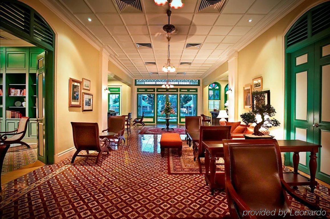 The Majestic Malacca Hotel - Small Luxury Hotels Of The World Interior photo Interior of the hotel