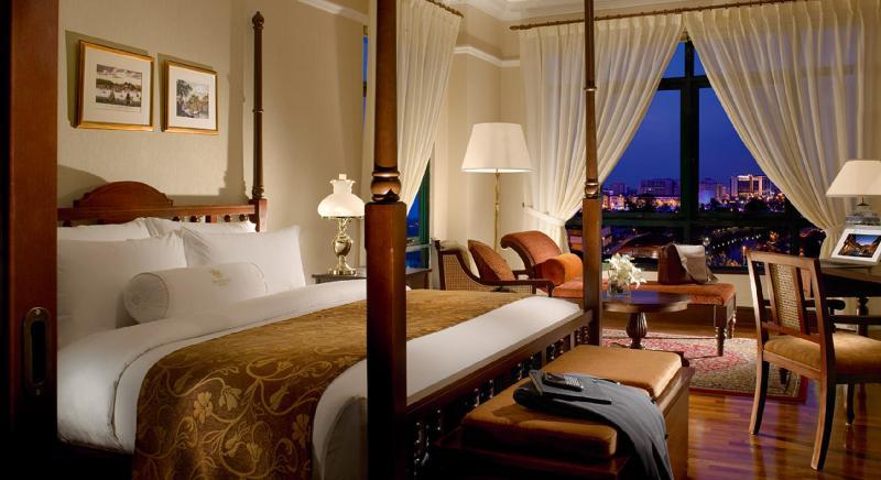 The Majestic Malacca Hotel - Small Luxury Hotels Of The World Exterior photo A suite at the Mandarin Oriental, Bangkok