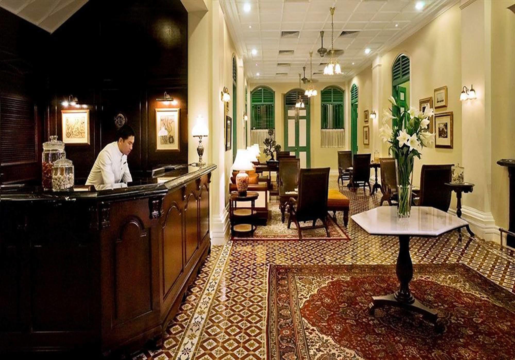 The Majestic Malacca Hotel - Small Luxury Hotels Of The World Exterior photo The lobby of the hotel