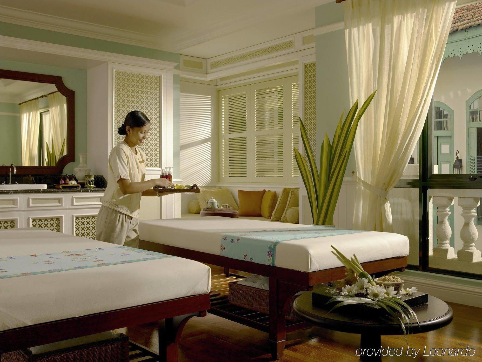 The Majestic Malacca Hotel - Small Luxury Hotels Of The World Exterior photo Spa at the Mandarin Oriental, Bangkok